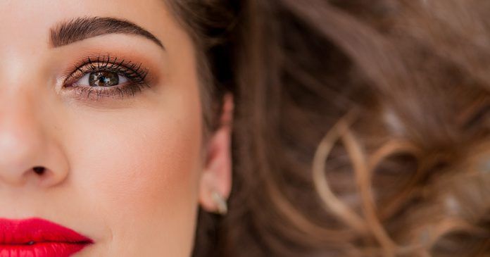 How do You Prepare for Eyebrow and Eyelash Treatments?